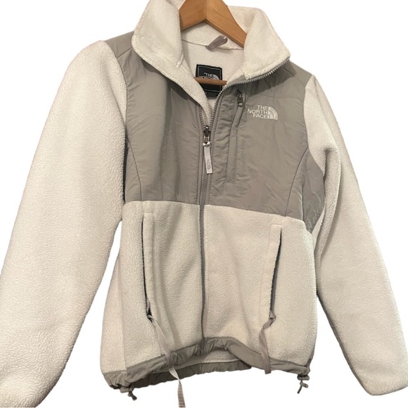 North Face Denali Jacket Fleece Women’s Sz XS Gray Zip Closure Pockets - Picture 2 of 8